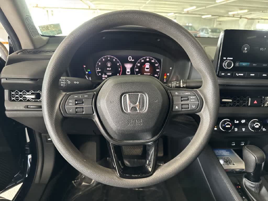 Used 2025 Honda Accord SE image 14