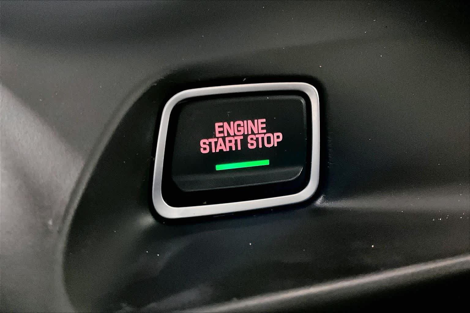 Used 2019 Chevrolet Camaro LT RWD image 30