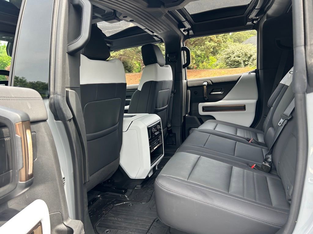 Used 2025 GMC Hummer EV 2X w/ LPO, Sport Package image 30