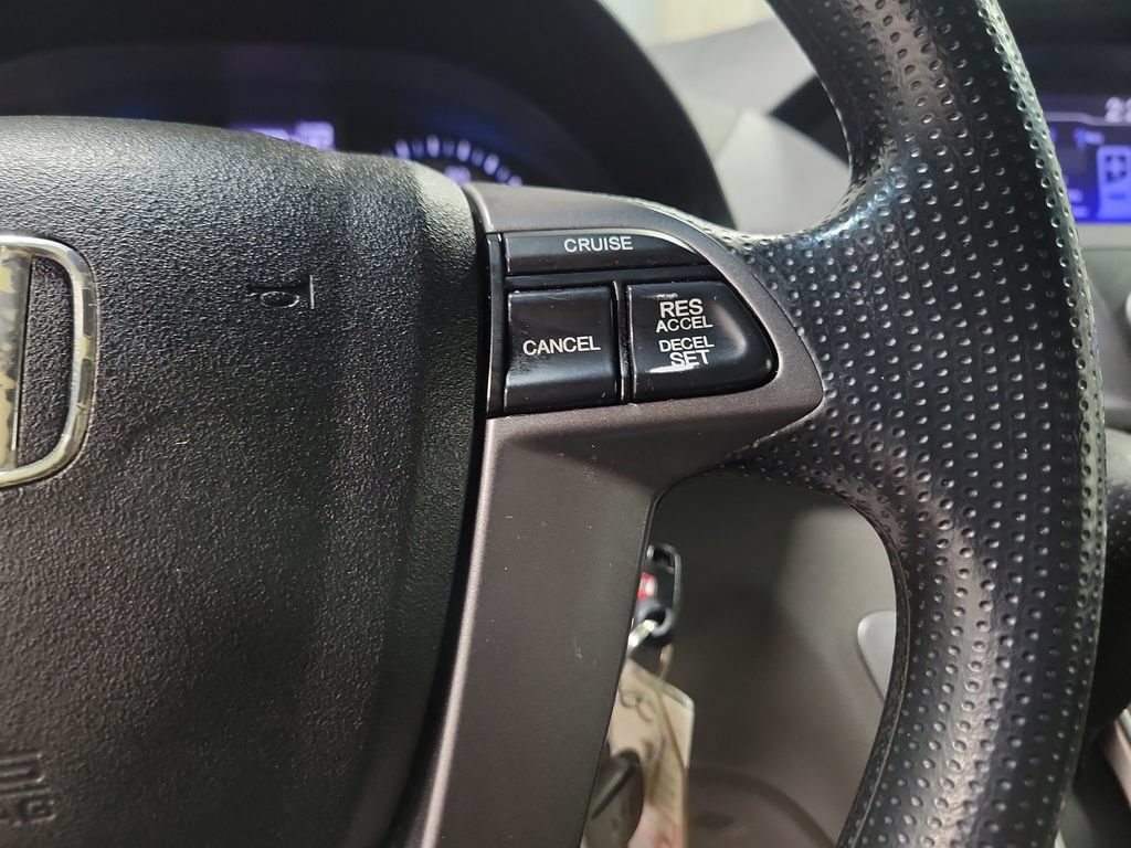 Used 2012 Honda Odyssey EX image 24