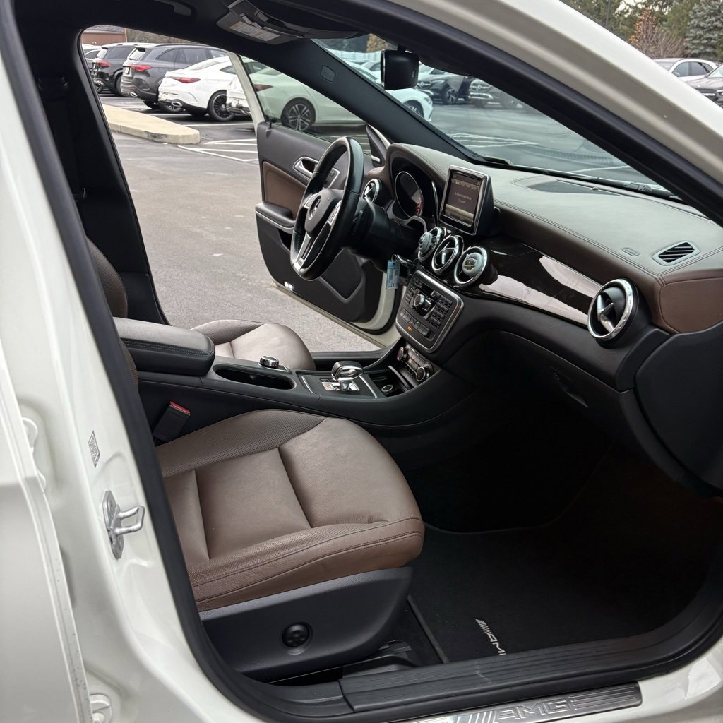 Used 2015 Mercedes-Benz GLA 45 AMG 4MATIC image 21