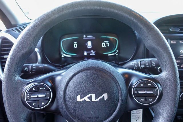 Used 2023 Kia Soul LX w/ Option Group 015 image 13