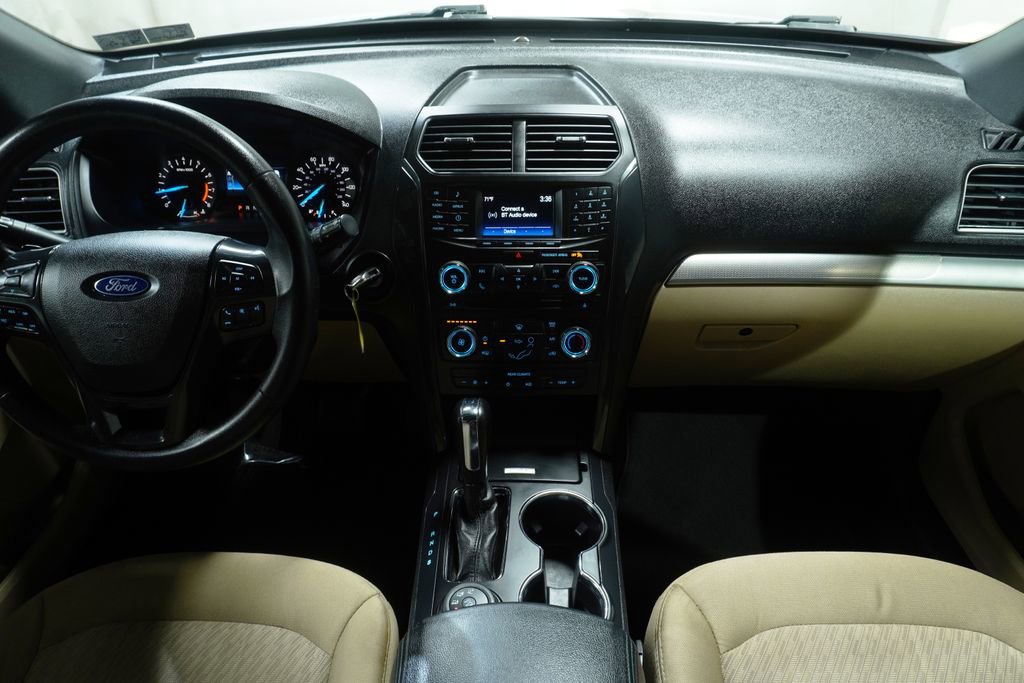 Used 2017 Ford Explorer 4WD image 16