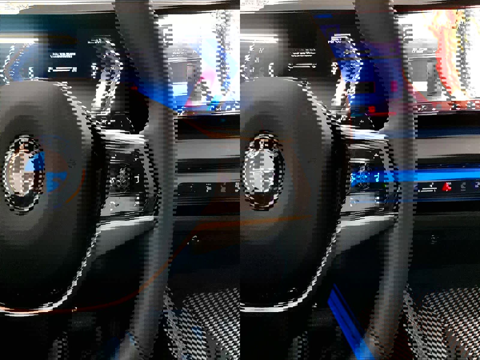 Certified 2025 BMW X3 xDrive30i w/ Convenience Package image 21