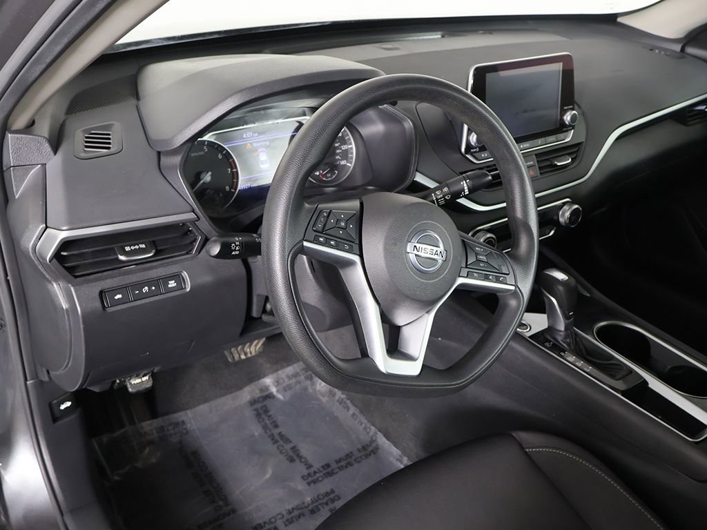 Used 2021 Nissan Altima 2.5 SV FWD image 21