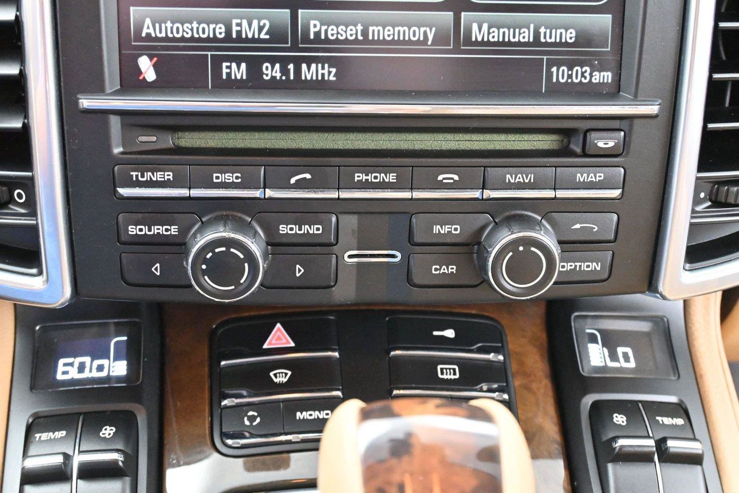 Used 2012 Porsche Cayenne S AWD/4WD image 25