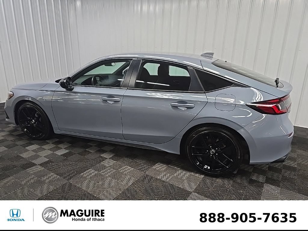 Used 2022 Honda Civic Sport image 4