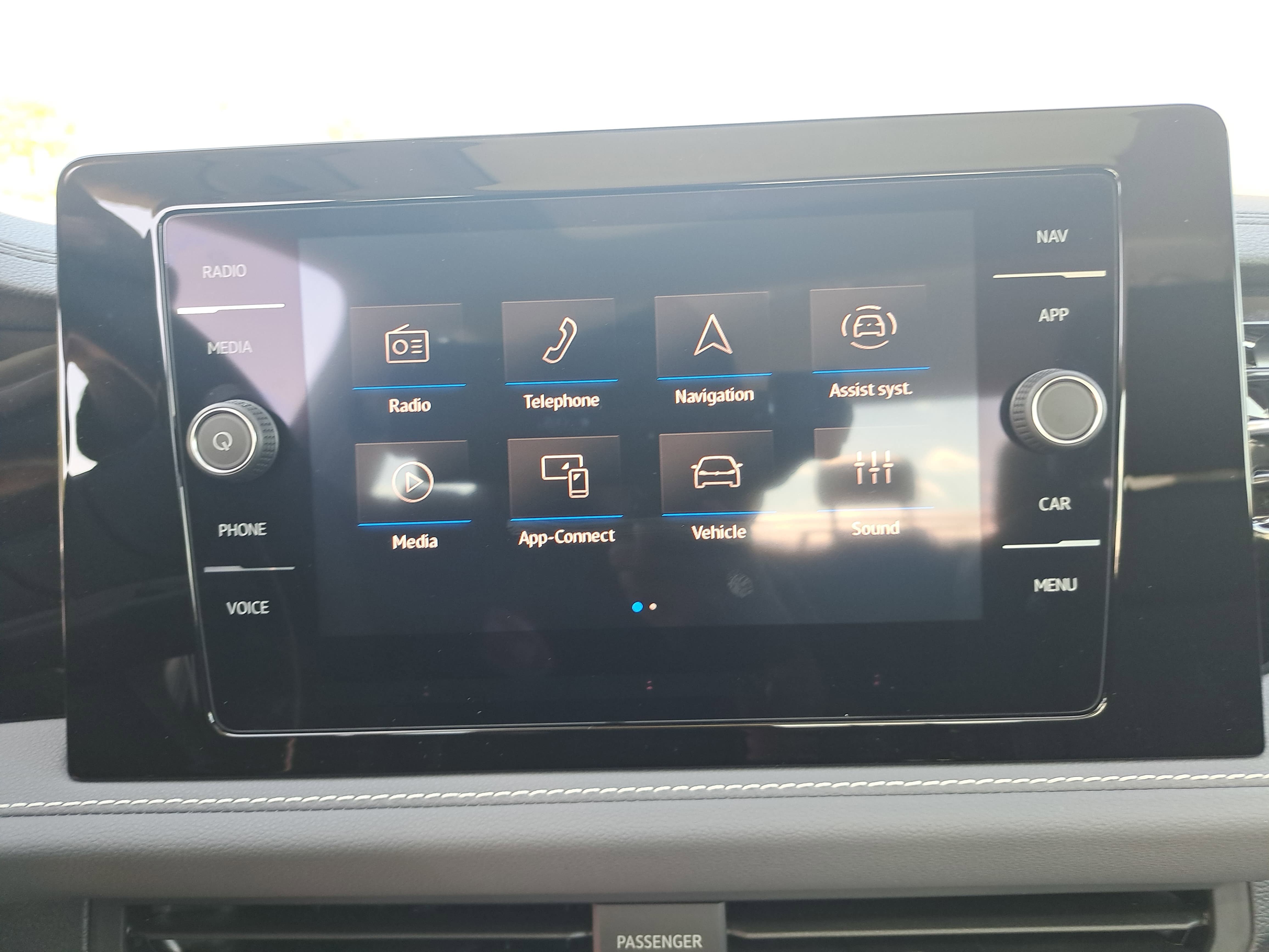 New 2026 Volkswagen Jetta SEL FWD image 23