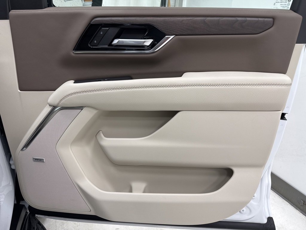 New 2026 GMC Yukon Denali image 8