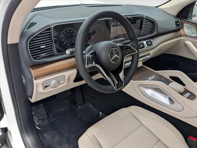 New 2026 Mercedes-Benz GLS 450 4MATIC image 3