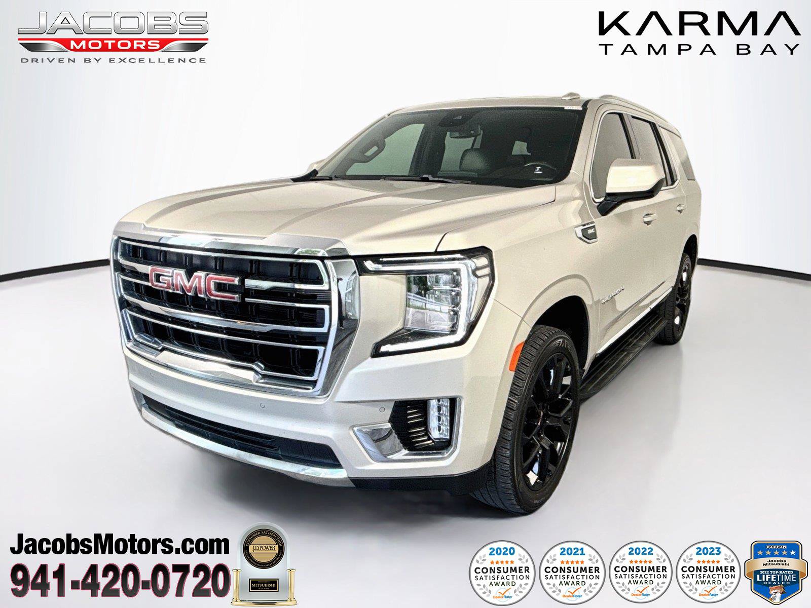 Used 2023 GMC Yukon SLT AWD/4WD image 1