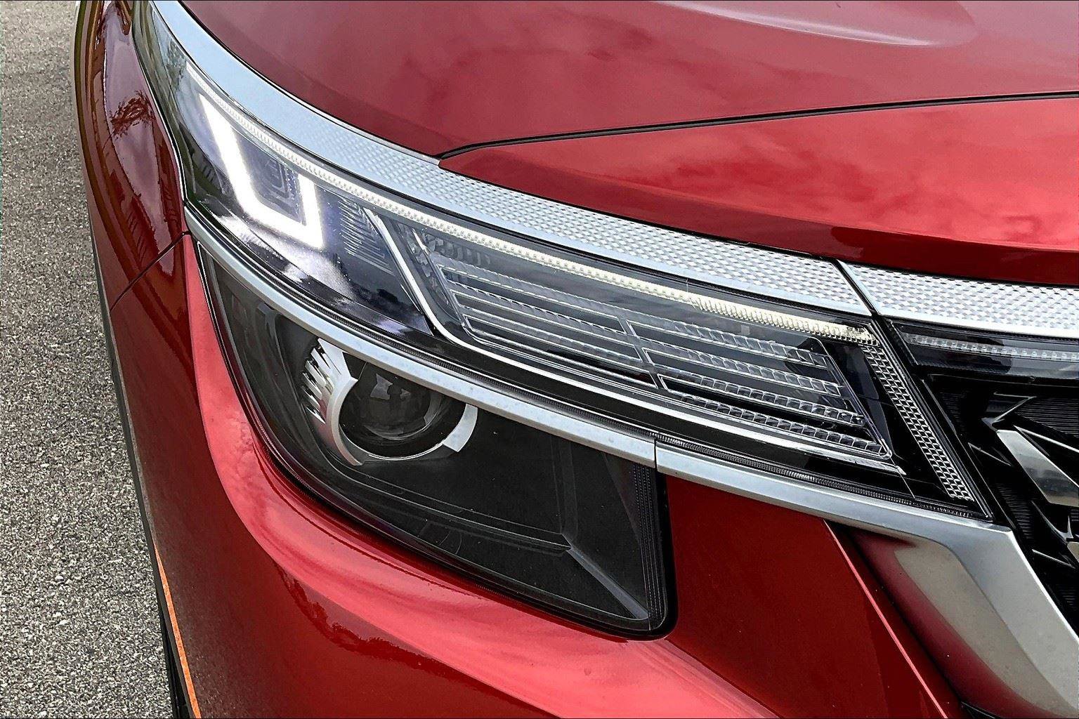 Used 2023 Kia Seltos Nightfall Edition image 29