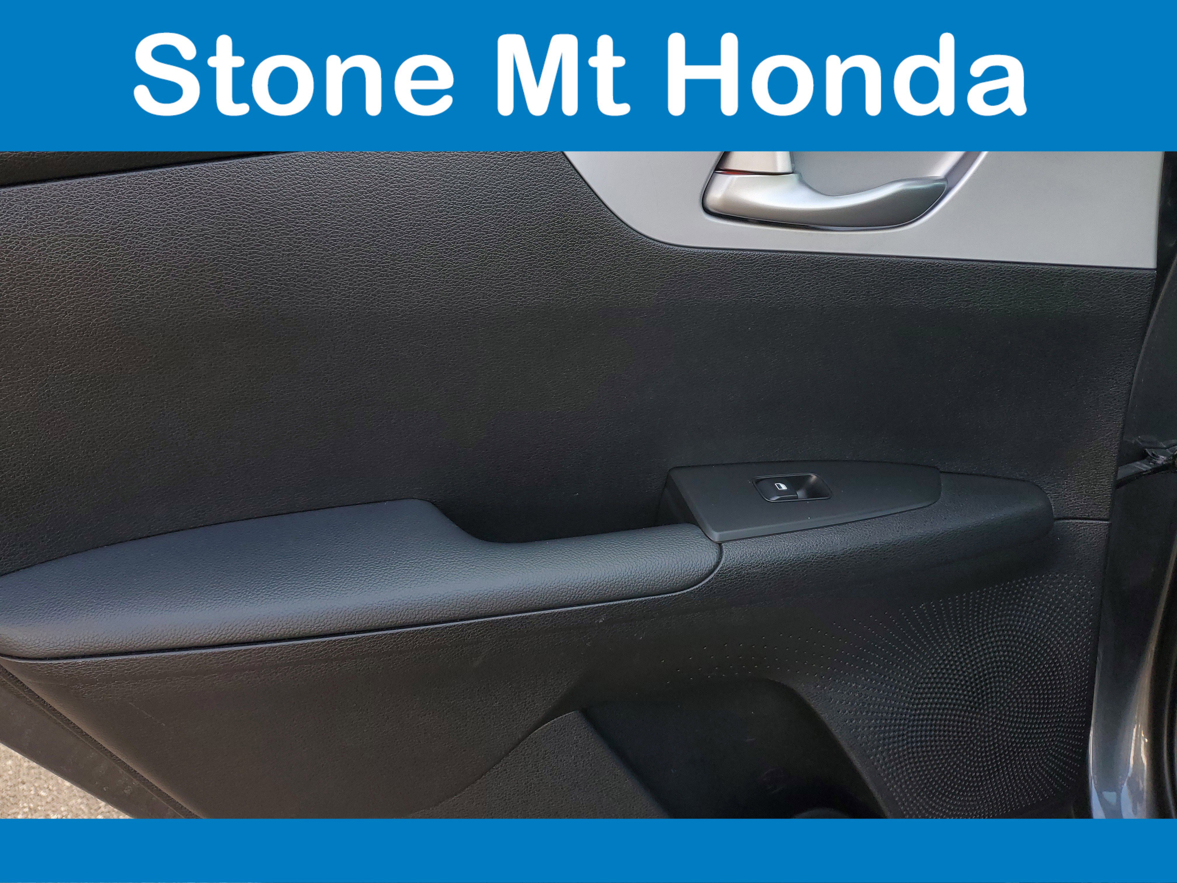 Used 2024 Kia Forte LXS image 12