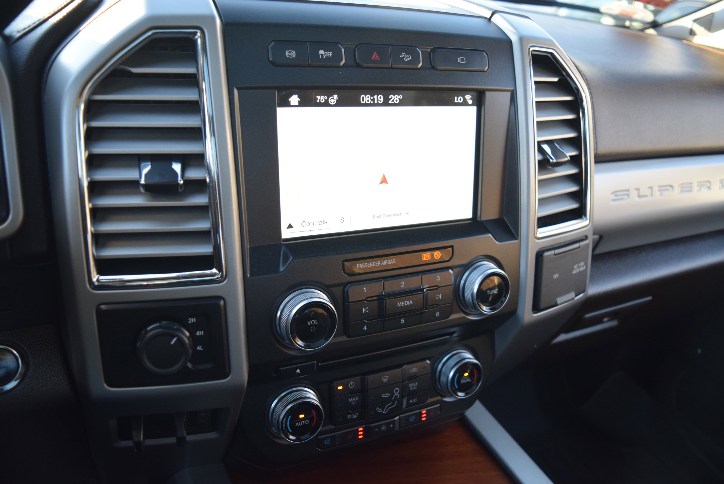 Used 2017 Ford F350 King Ranch w/ King Ranch Ultimate Package image 16