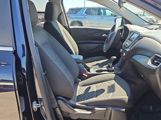 Used 2021 Chevrolet Equinox LT FWD image 27