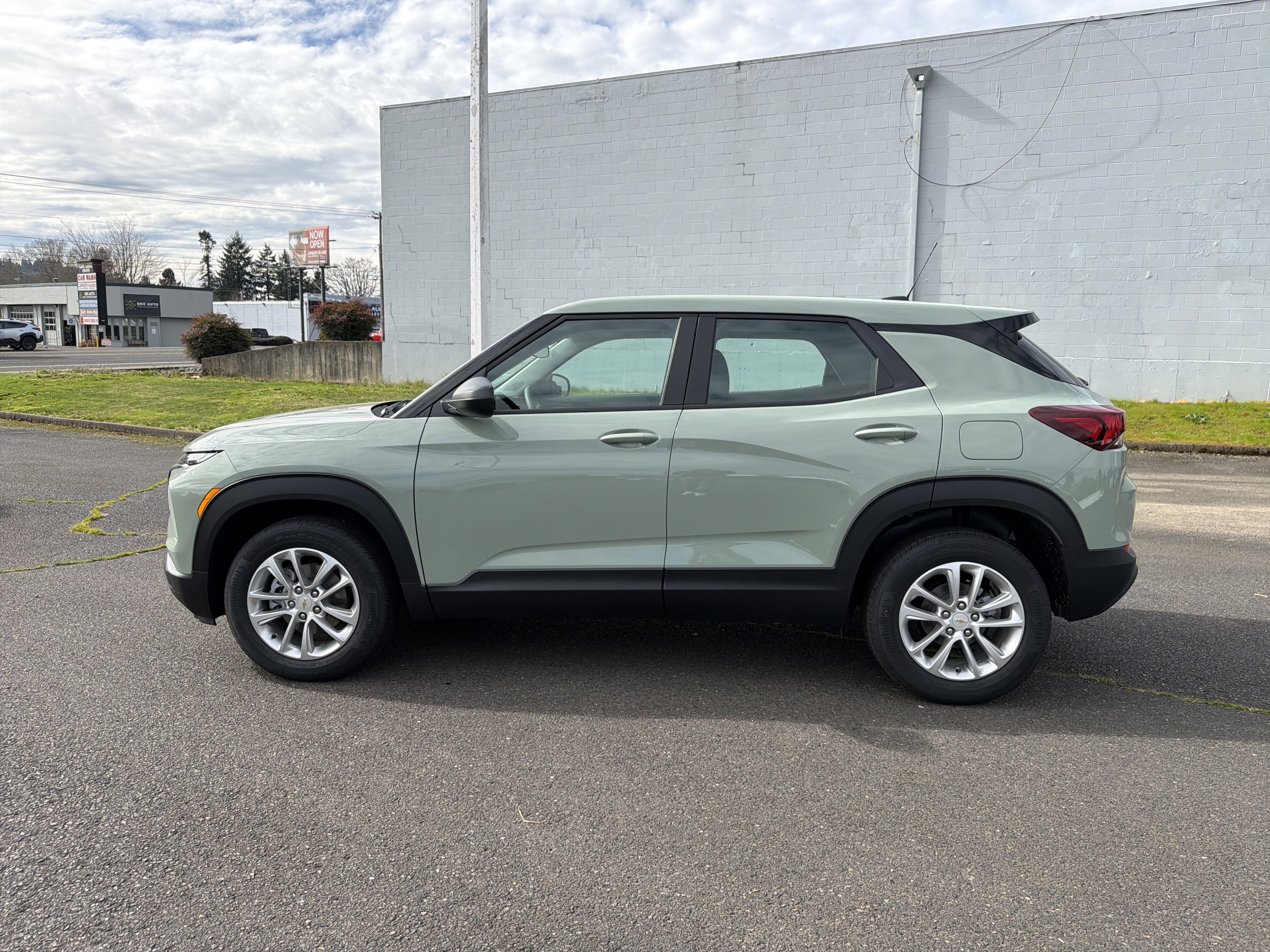 New 2026 Chevrolet TrailBlazer LS image 2
