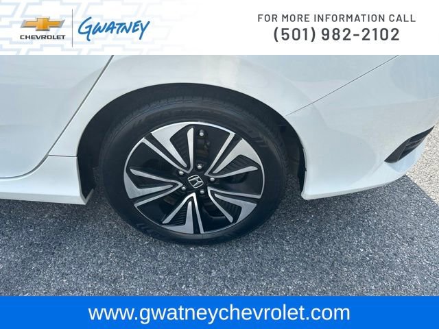 Used 2018 Honda Civic EX-L image 10