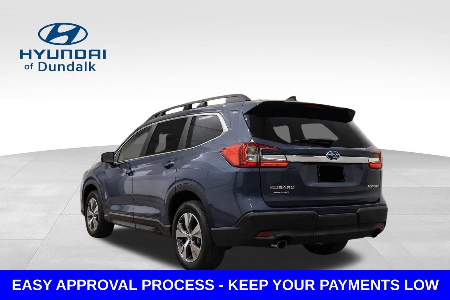 Used 2023 Subaru Ascent Premium AWD/4WD image 5