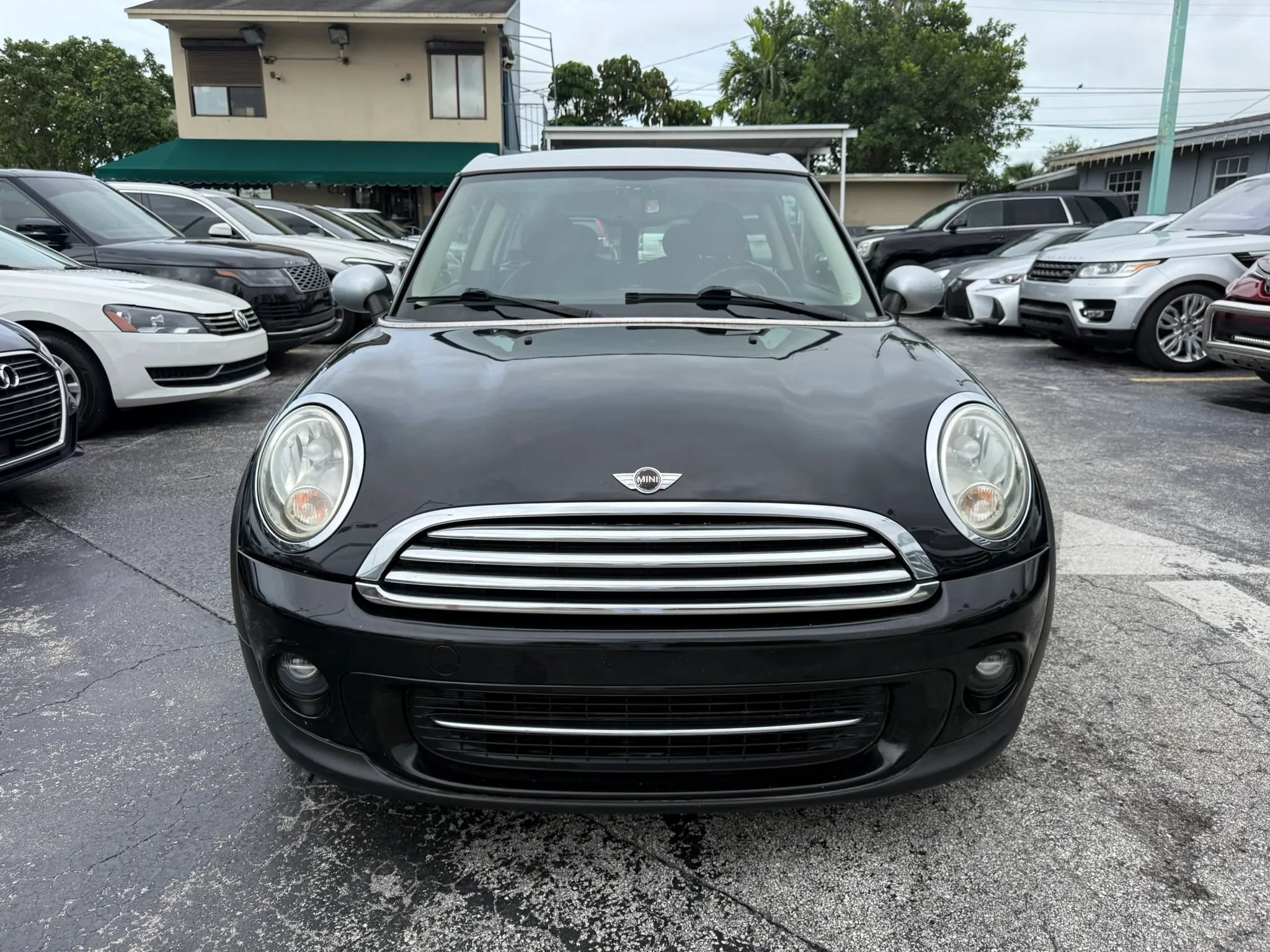 Used 2011 MINI Cooper Clubman FWD image 8
