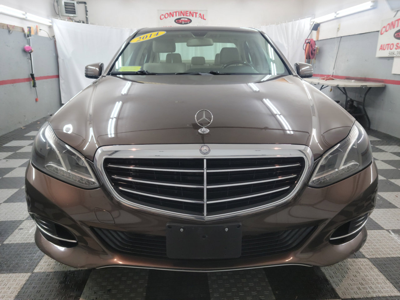 Used 2014 Mercedes-Benz E 350 4MATIC Sedan w/ Premium 1 Package image 8
