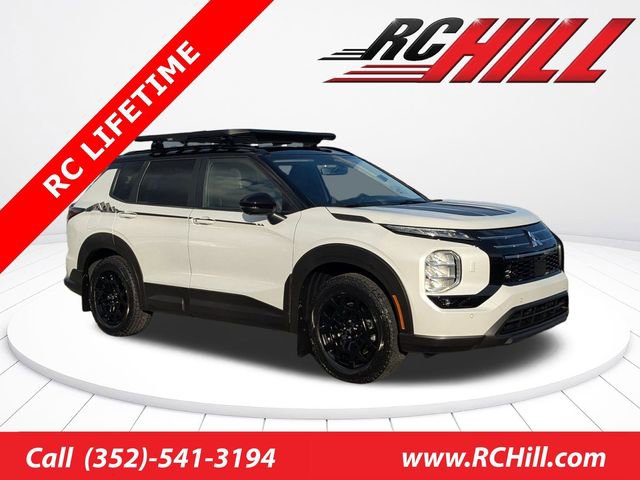 New 2026 Mitsubishi Outlander Trail Edition image 1