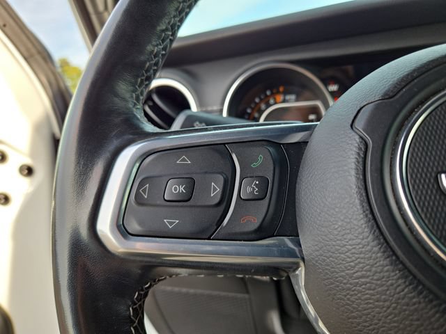 Used 2021 Jeep Wrangler Unlimited Sahara w/ Dual Top Group AWD/4WD image 24