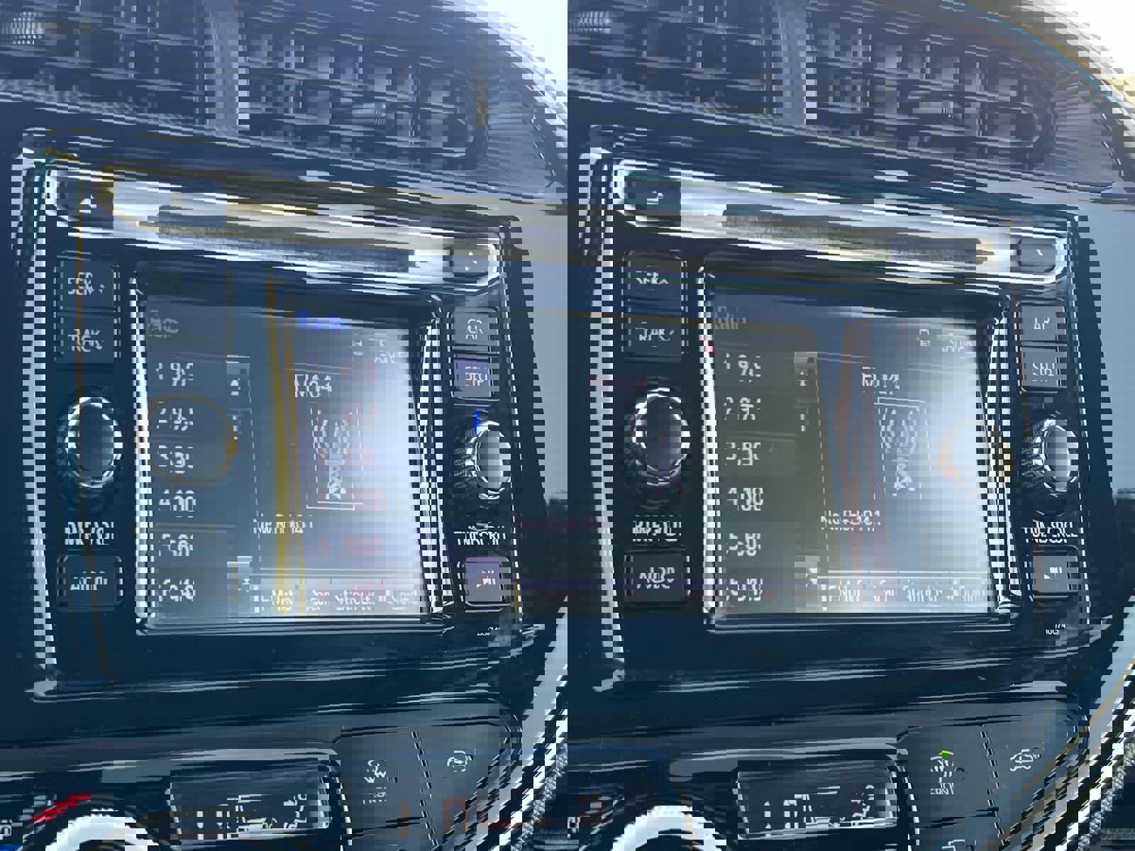 Used 2018 Toyota Prius C One image 19