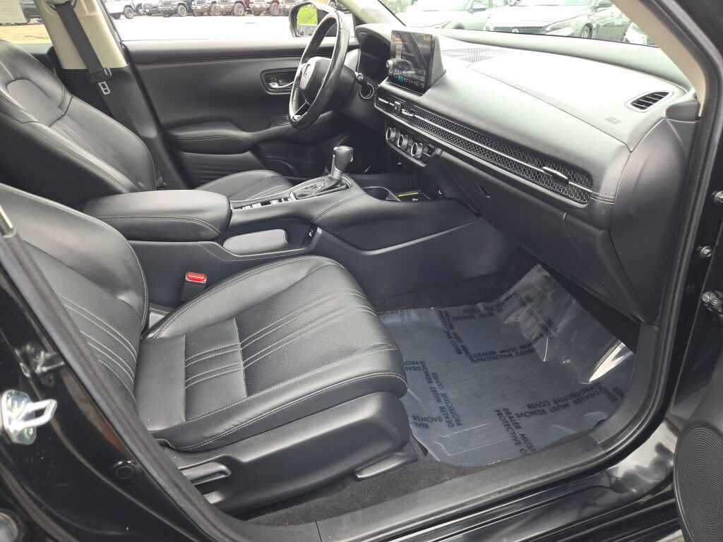 Used 2023 Honda HR-V EX-L image 19