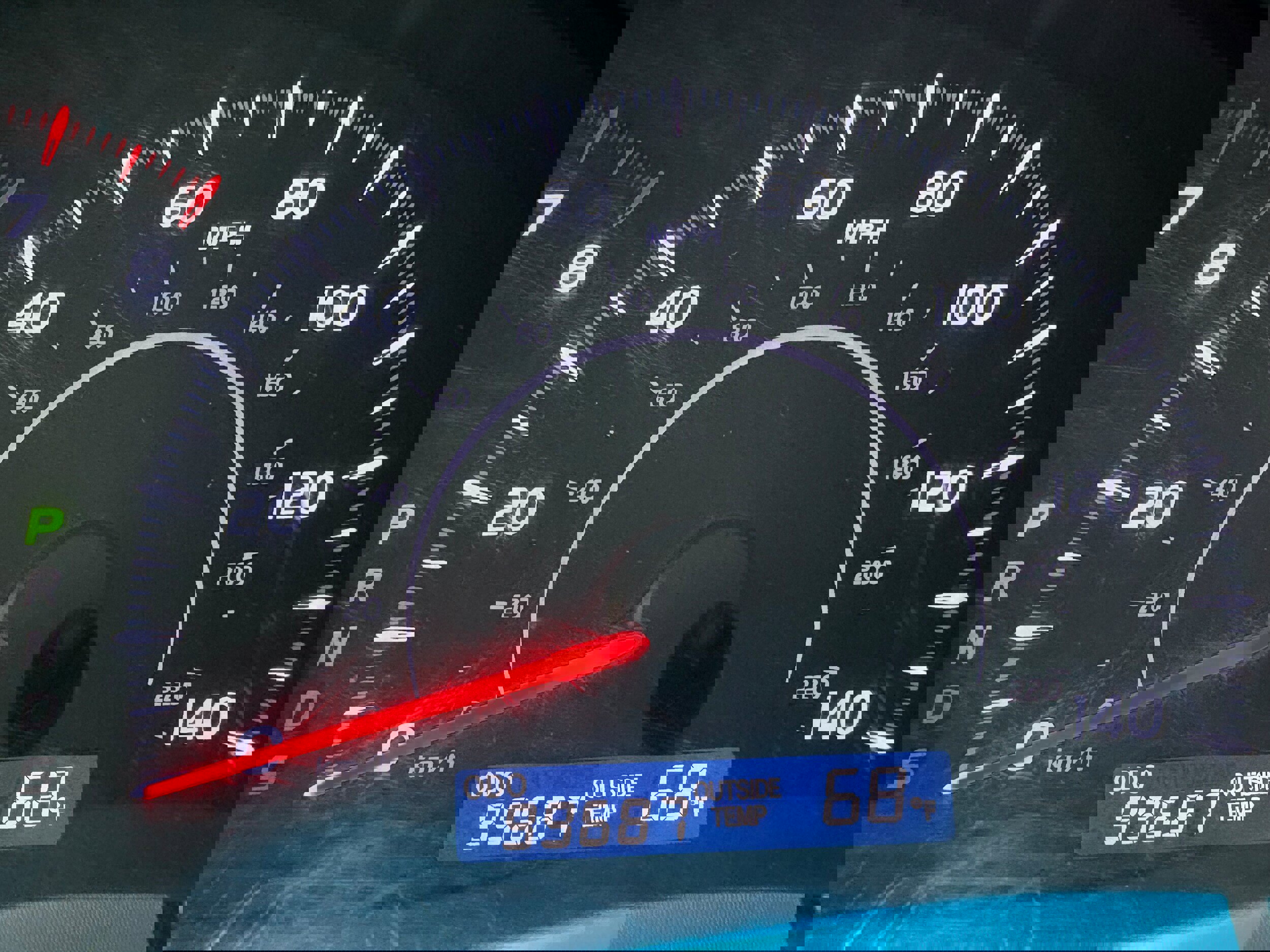 Used 2011 Toyota Camry LE image 27