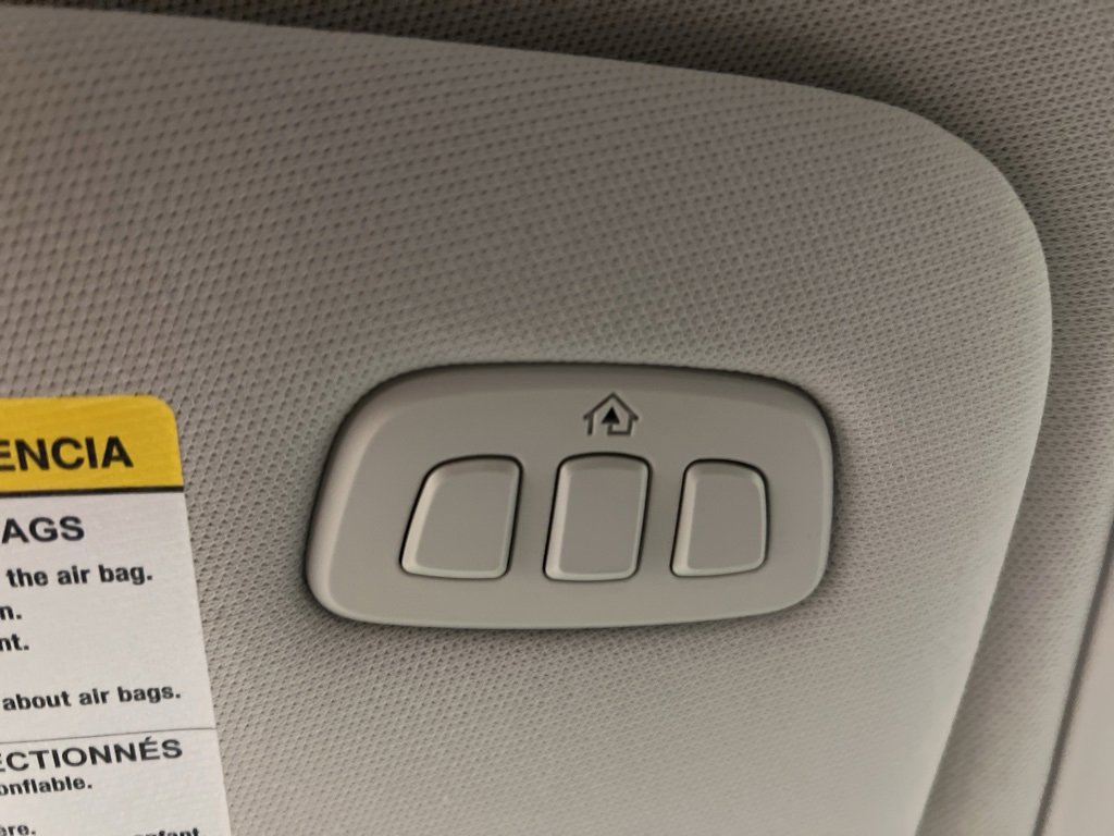 Used 2025 Lincoln Aviator Reserve w/ Equipment Group 201A image 24