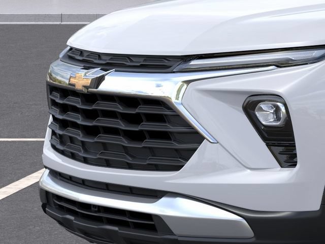 New 2026 Chevrolet TrailBlazer LT w/ LT Cold Weather Package FWD image 13