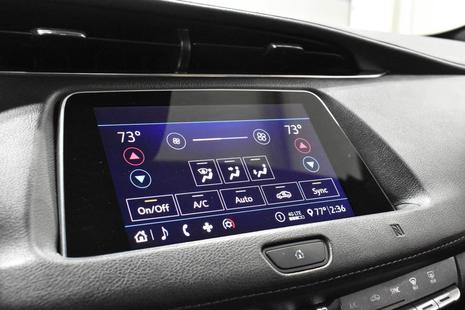 Used 2020 Cadillac XT4 Premium Luxury image 19