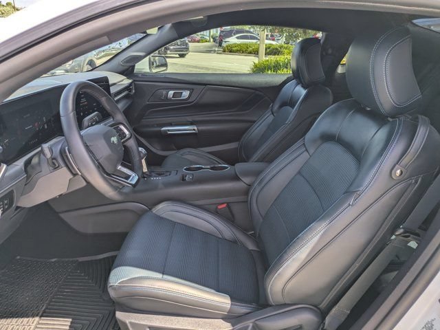 Used 2025 Ford Mustang GT Premium w/ California Special Package RWD image 19