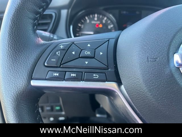 Used 2022 Nissan Rogue Sport SV w/ Technology Package image 26