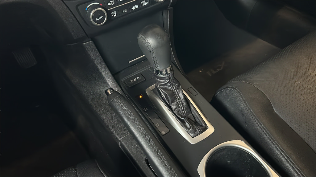 Used 2017 Acura ILX FWD image 22