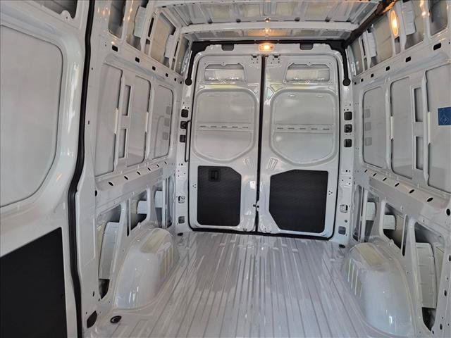 New 2026 Mercedes-Benz Sprinter 2500 image 15