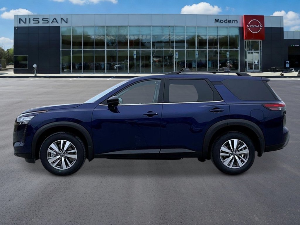 New 2026 Nissan Pathfinder SL w/ Cargo Package AWD/4WD image 2
