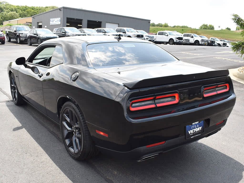 Used 2023 Dodge Challenger R/T w/ Plus Package image 3