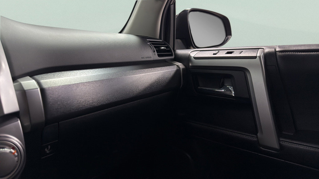 Used 2014 Toyota 4Runner SR5 Premium image 38