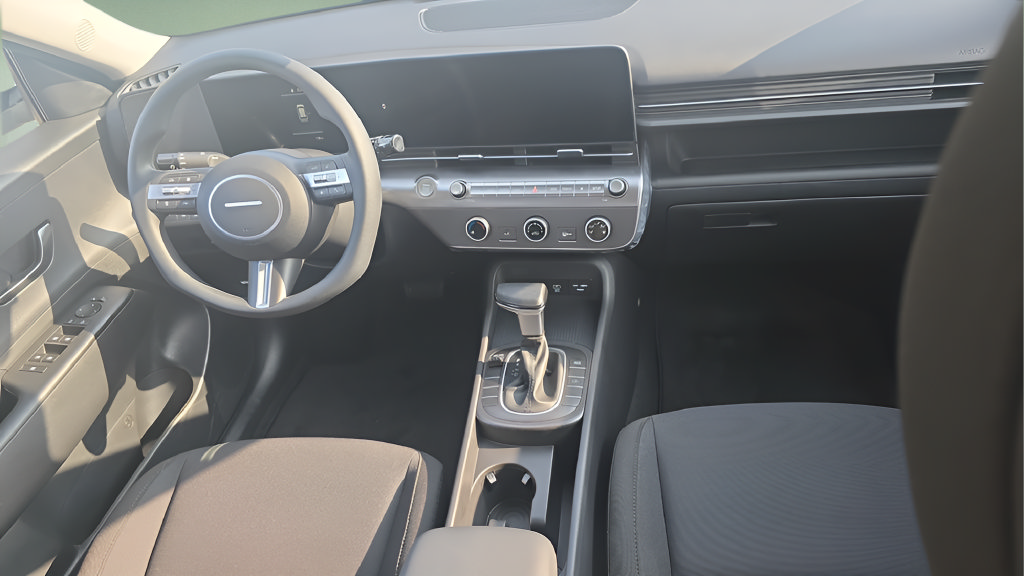 New 2026 Hyundai Kona SE FWD image 10