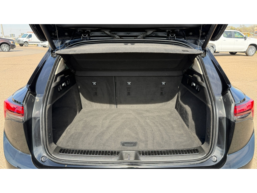 Used 2021 Buick Envision Essence w/ Technology Package I image 25