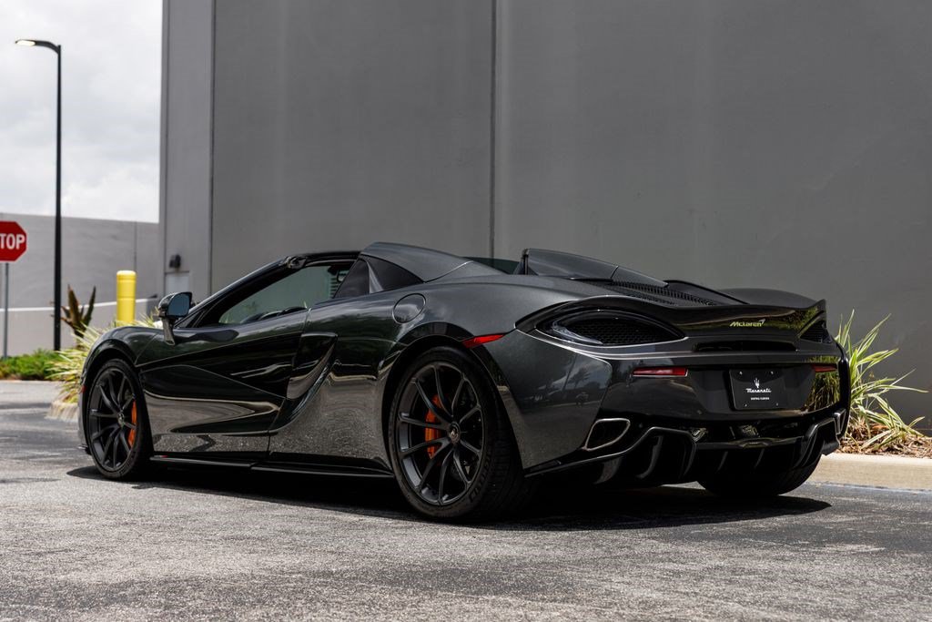 Used 2019 McLaren 570S Spider RWD image 40