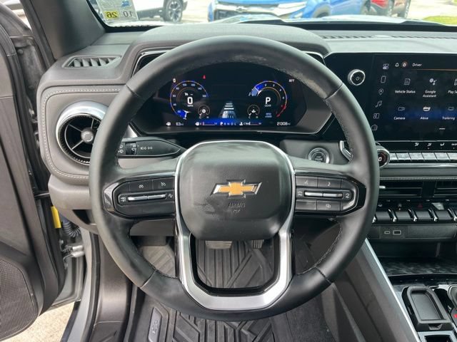 Used 2024 Chevrolet Colorado LT w/ LT Convenience Package RWD image 14