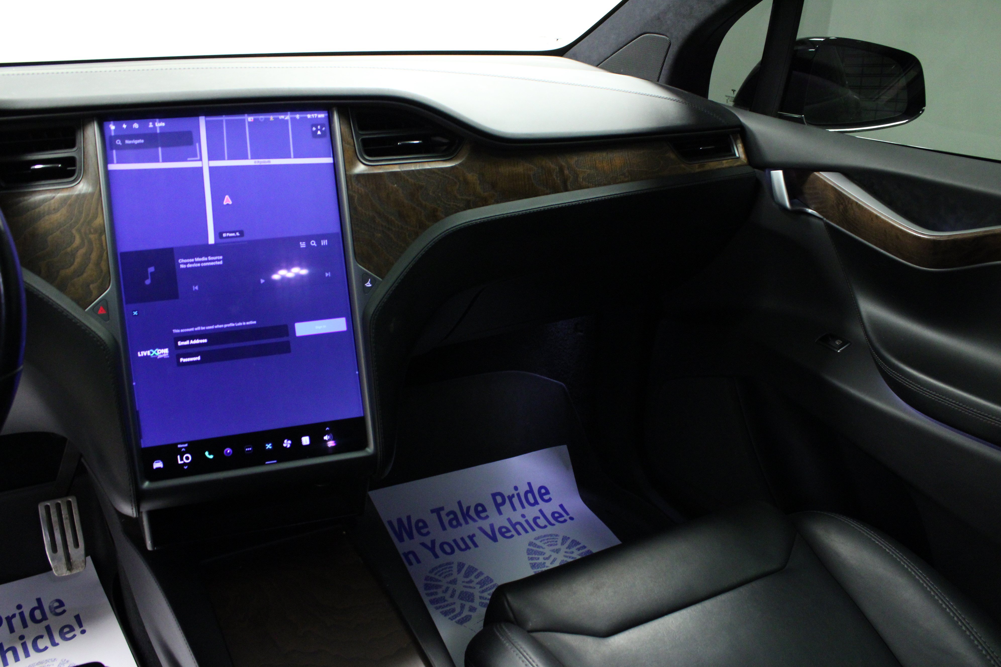 Used 2019 Tesla Model X Performance AWD/4WD image 24