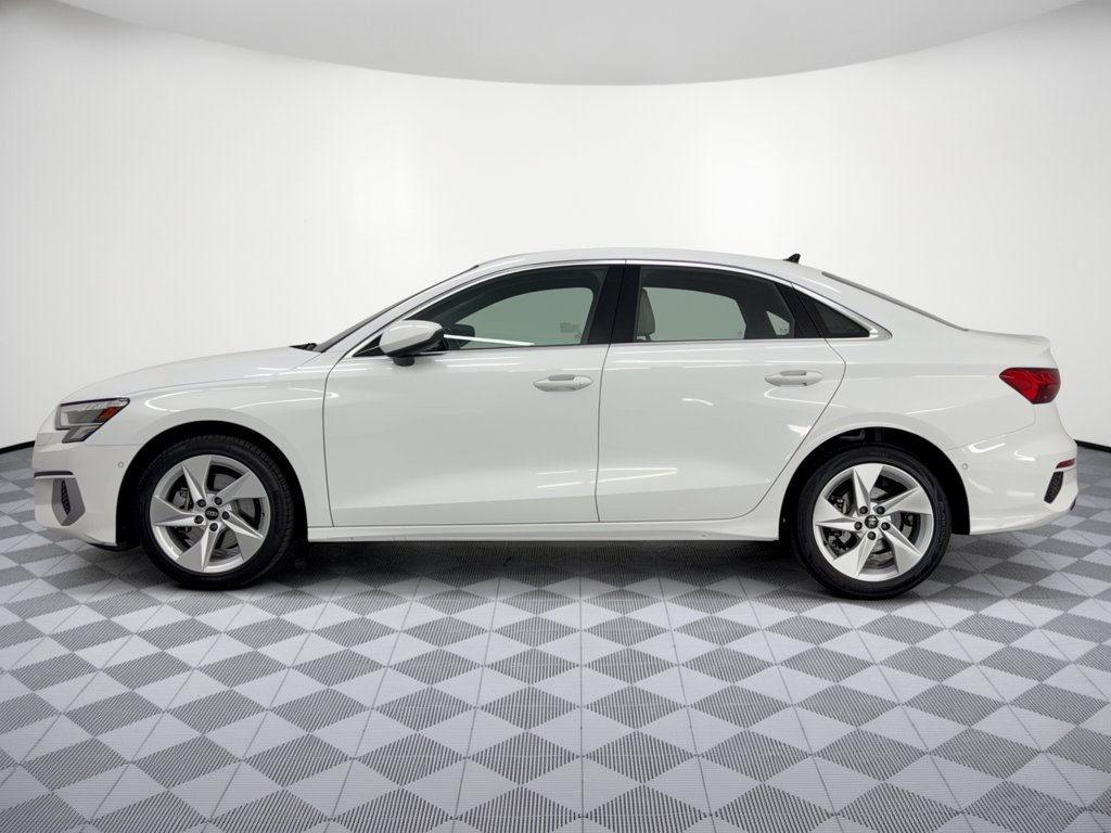 Used 2024 Audi A3 2.0T Premium FWD image 2