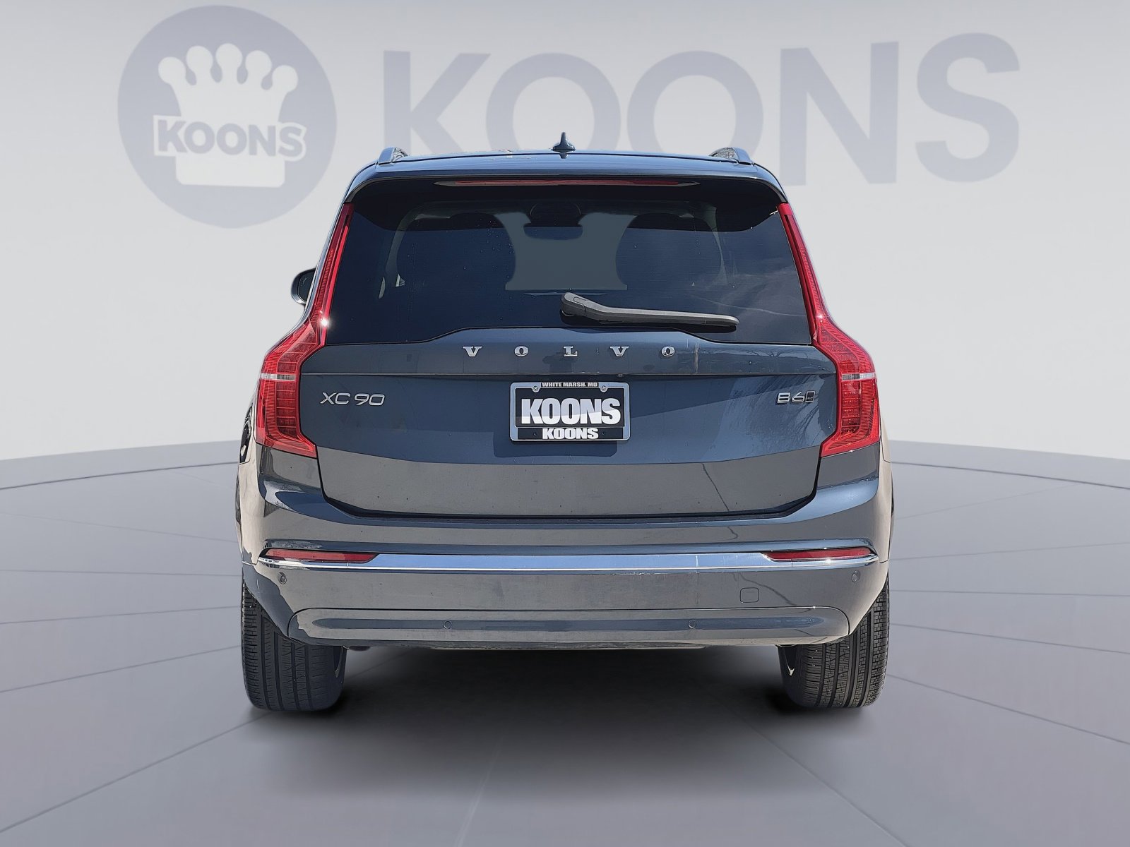 Used 2023 Volvo XC90 B6 Plus image 15