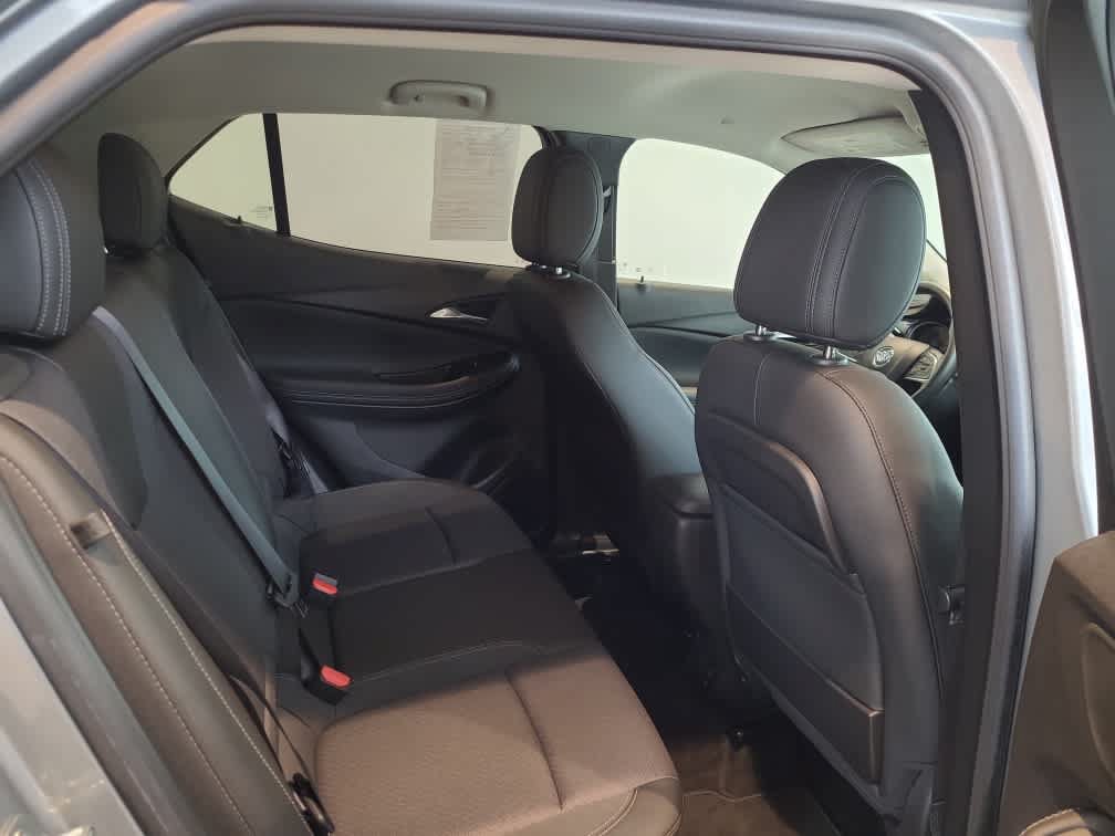Used 2023 Buick Encore GX Preferred w/ Cold Weather Comfort Package AWD/4WD image 18