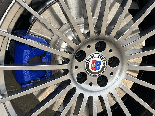 Used 2025 BMW ALPINA XB7 image 34