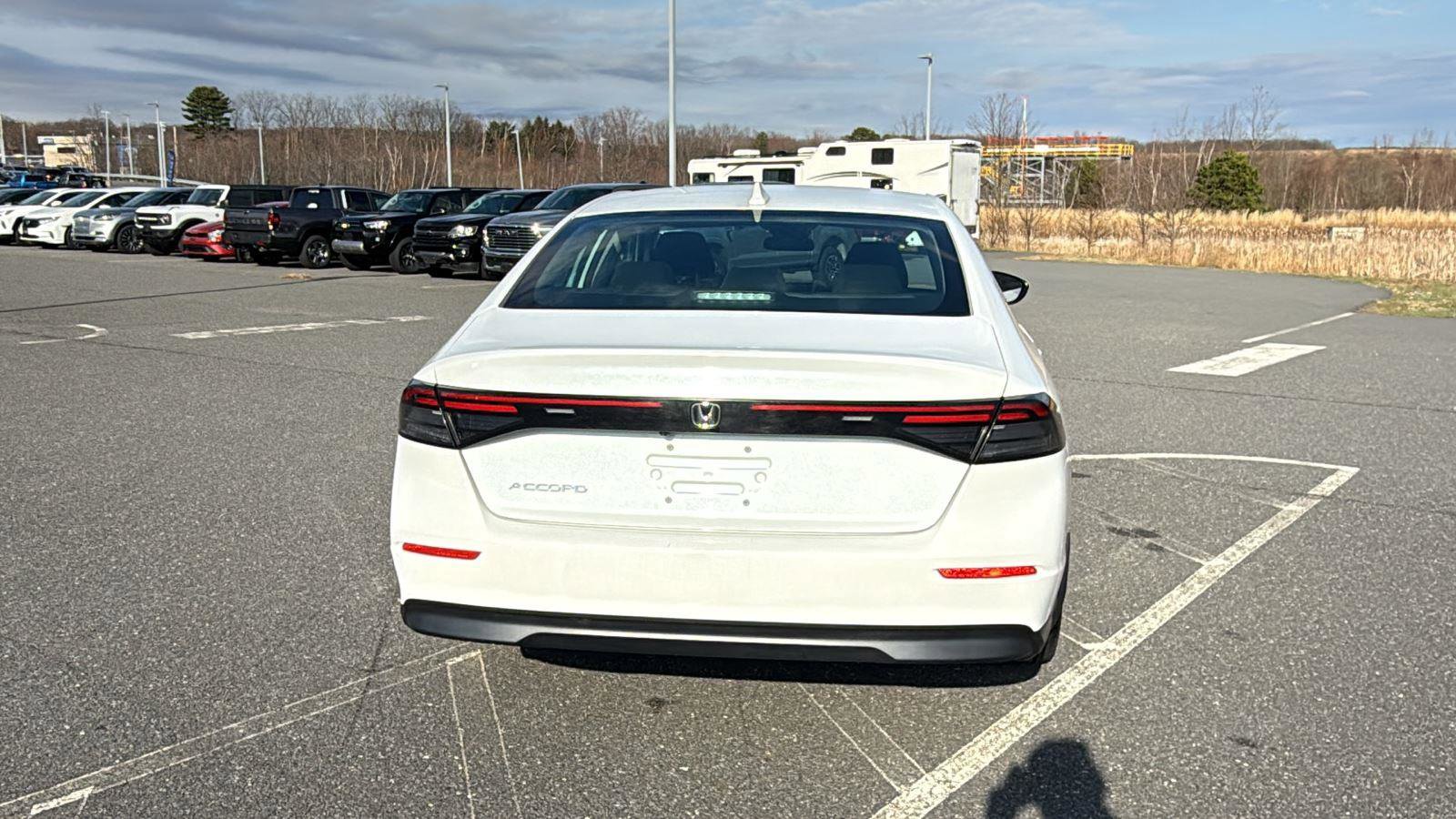 Used 2023 Honda Accord LX image 8