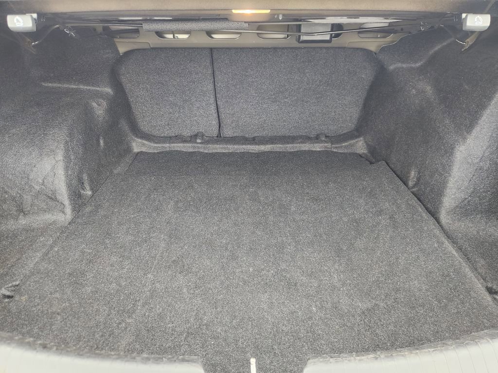 Used 2021 Chevrolet Malibu LT image 33